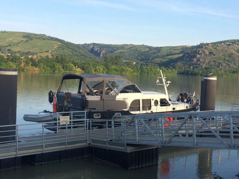 C9AA4E7C-7AEB-40A8-95CB-DE64E96A7C21