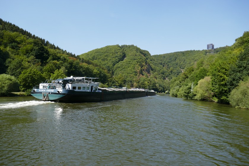 03AEC6EC-BFCE-4C08-AA43-B2AC930252C1