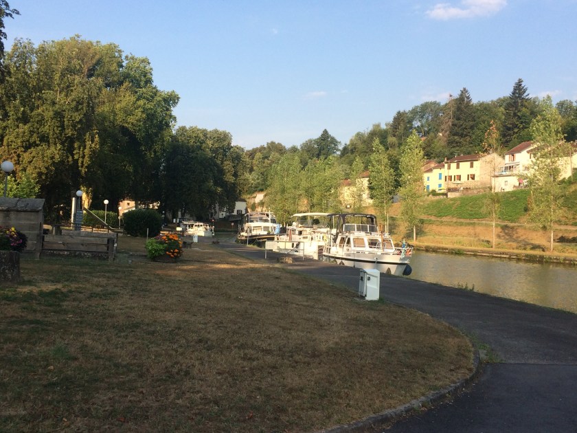 1B14C763-06BC-400E-80FC-976217AC8642