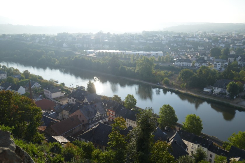 36518E90-E04E-4CC4-BAE1-56691FE93885