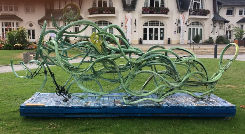 D6963F1A-89A7-4950-811E-E79D39BC79CB