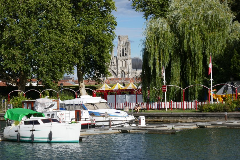 DBDE1F43-3B48-435A-9C36-507A60D3BE68