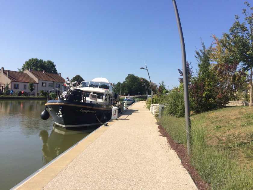 FB851811-1B11-4A5C-9F2F-CFA37DBF99CF